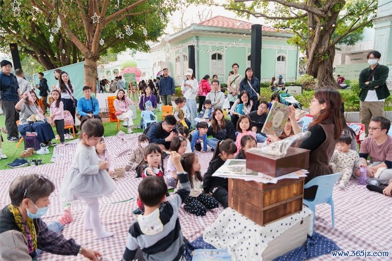 图为阅读亲子责任坊。(澳门特区政府文化局供图)